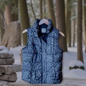 OLD NAVY ADORABLE BLACK & GREY ANIMAL PRINT PUFFER, THERMAL LINED VEST! SZ S